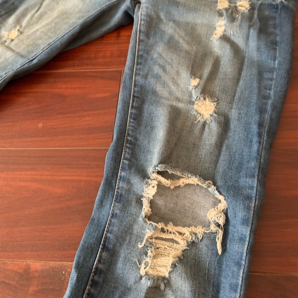 Ripped skinny jeans - Picture 4 of 4